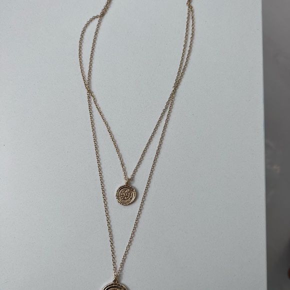 Layered Adjustable Gold Necklace - Picture 2 of 3
